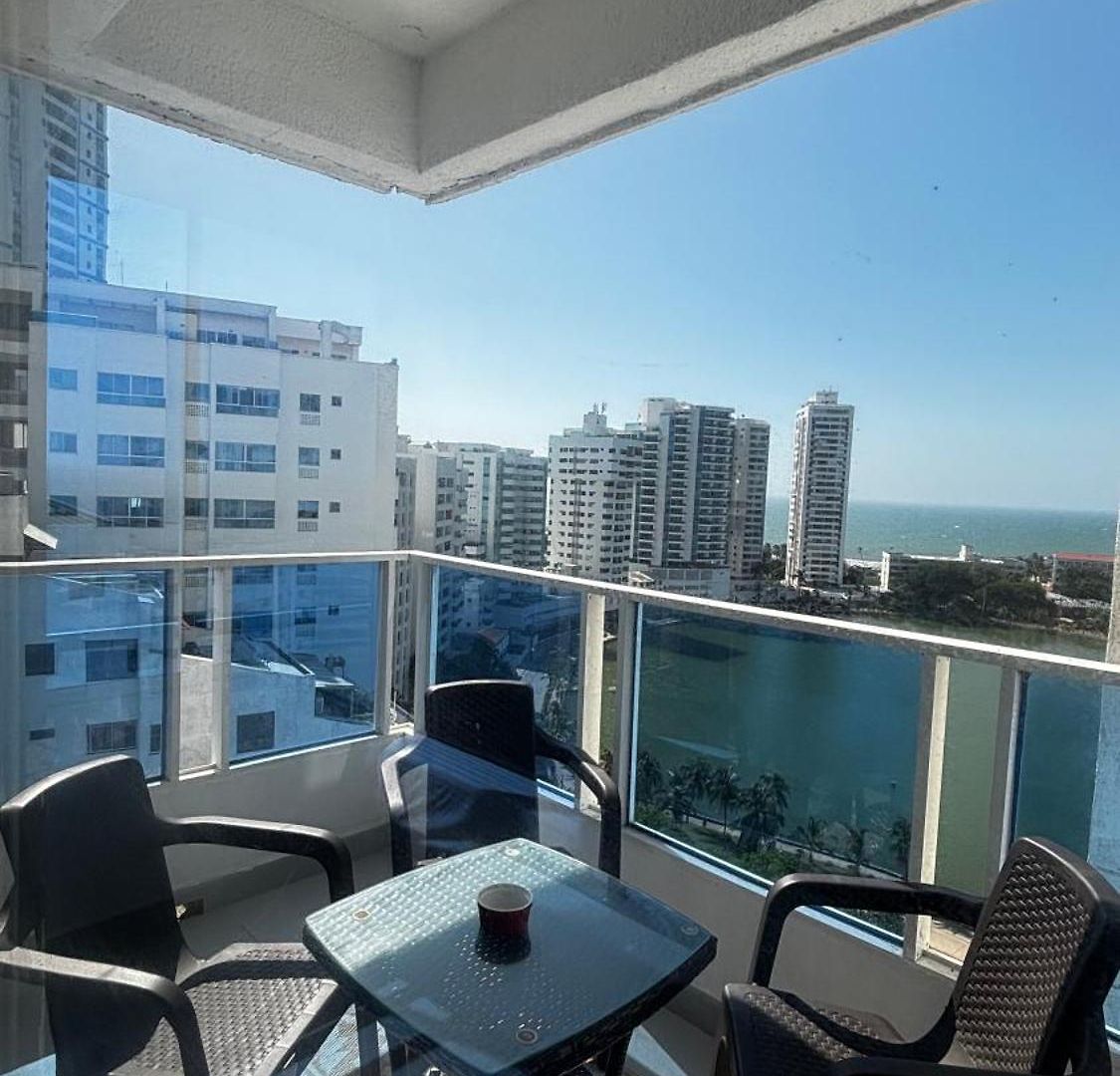 En El Laguito Bocagrande Vista Al Mar Apartamento *